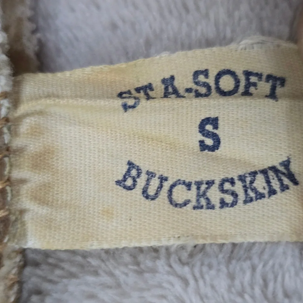 Vintage Womens Size S Sta-Soft Buckskin Gloves Taupe Suede Sherpa Lined